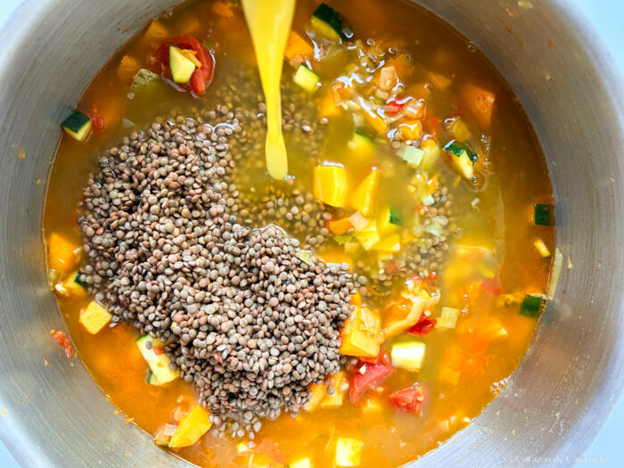 Receta de lentejas con verduras: un plato saludable y lleno de sabor